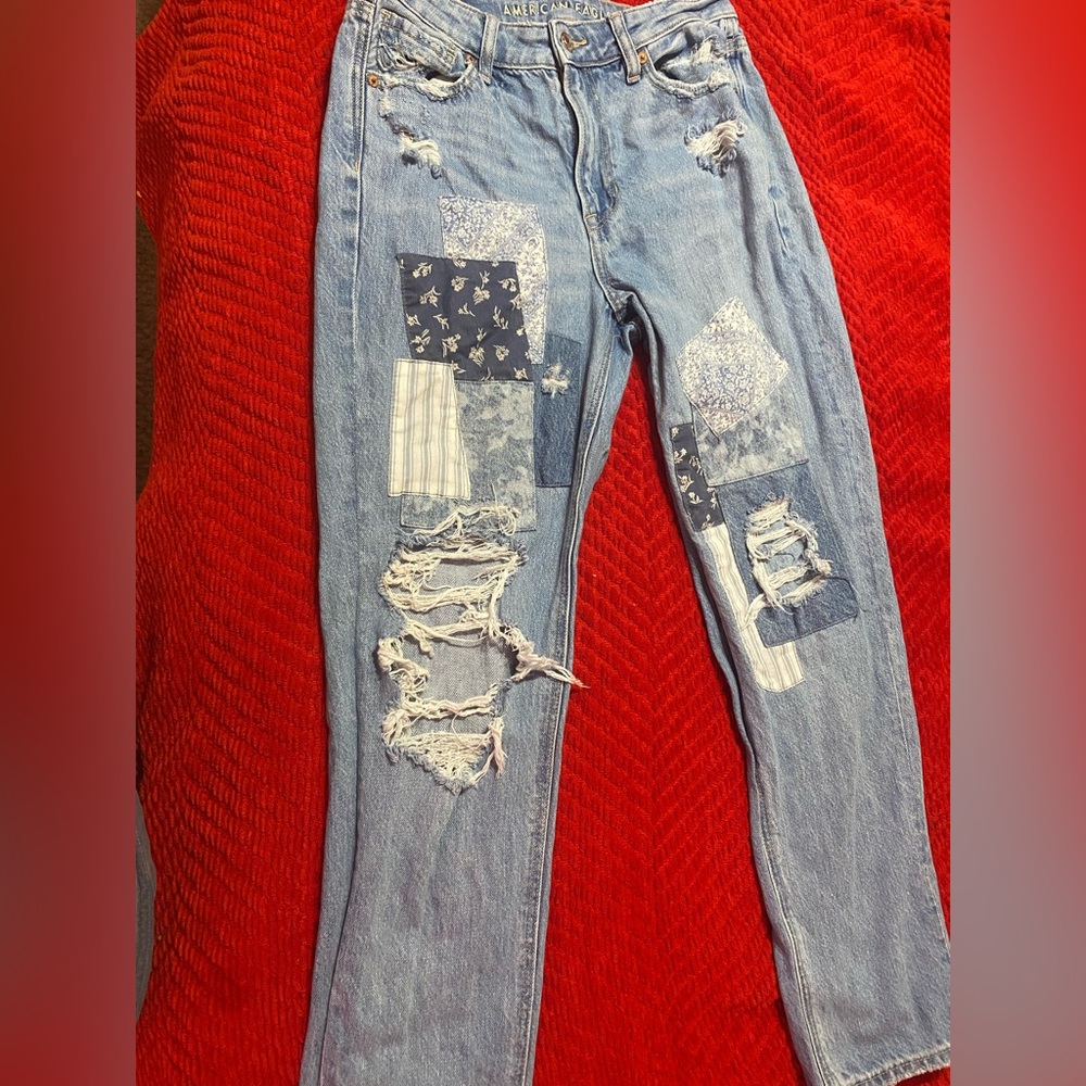 American eagle Ripped jeans